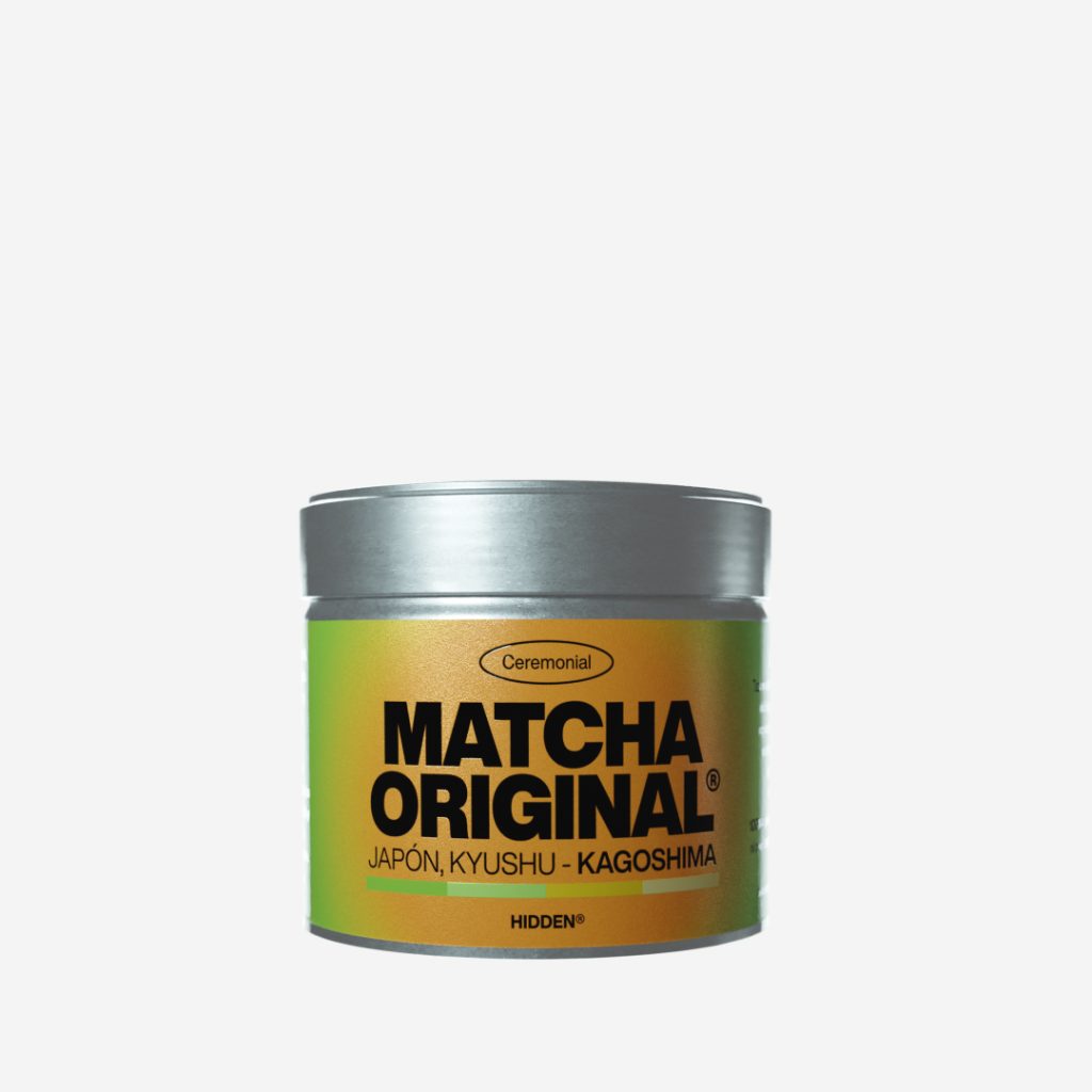 Lata metálica de 30g de matcha ceremonial Matcha Original de Hidden, con etiqueta degradada verde y dorada, origen Kagoshima, Japón